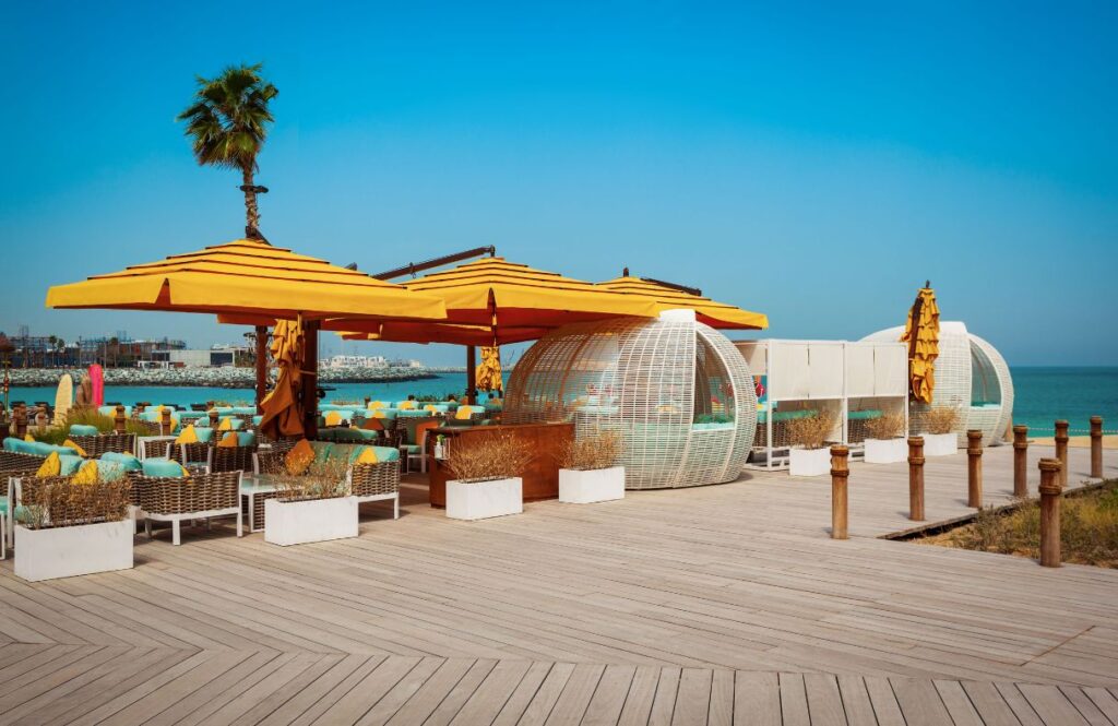 La Mer Beach Dubai: Your Gateway to Luxury, Leisure, and Seaside Bliss