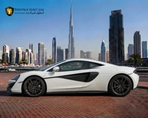 McLaren 570S image 2
