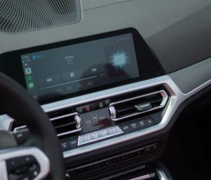 2021-bmw-430i-008