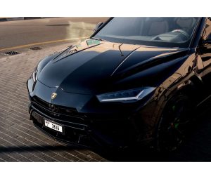 Lamborghini-Urus-S-black-images-9-scaled