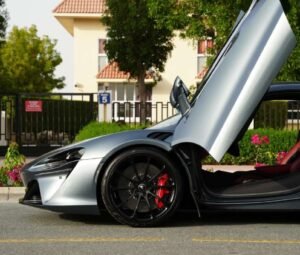 MCLAREN GT GRAY (8)